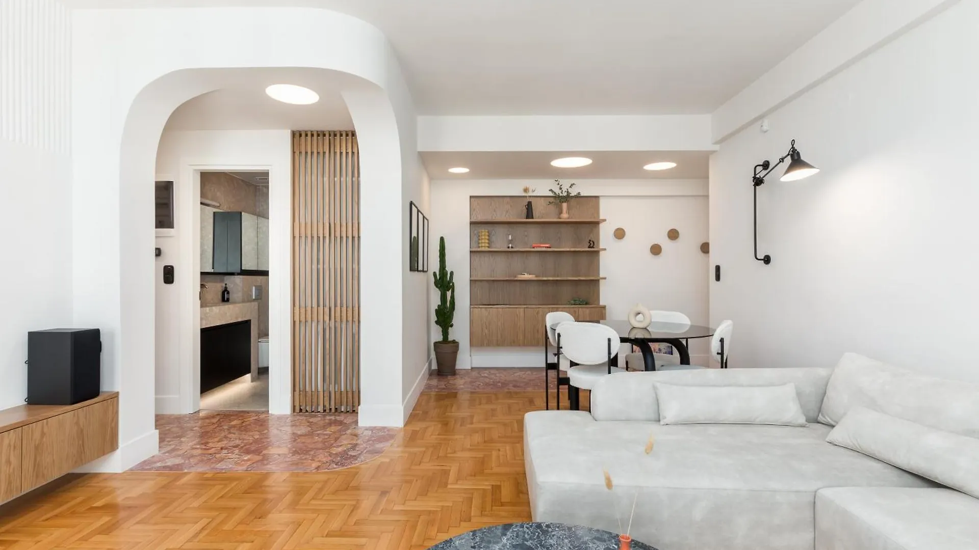 Dolly By Halu!, Apartment With Private Parking Thessaloníki 0*,